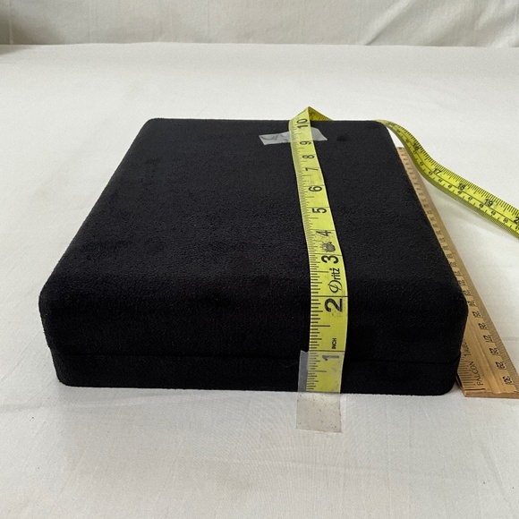 TIFFANY & CO. Extra Large Necklace Suede Presentation Case Black - Picture 6 of 13